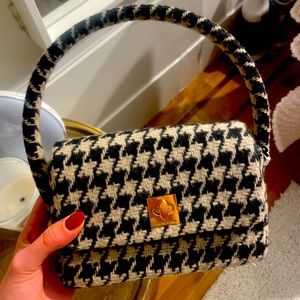 ANINE BING NWT houndstooth Nico wool blend shoulder bag